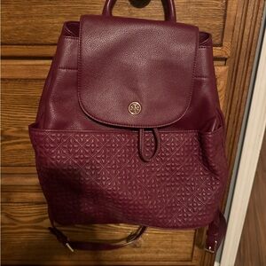 Tory burch backpack purse. EUC. Deep burgundy color. Leather.